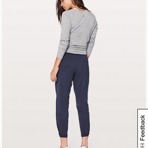 Twisted and Tucked Pant (navy)